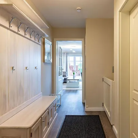 Apartment Hardina 1 *